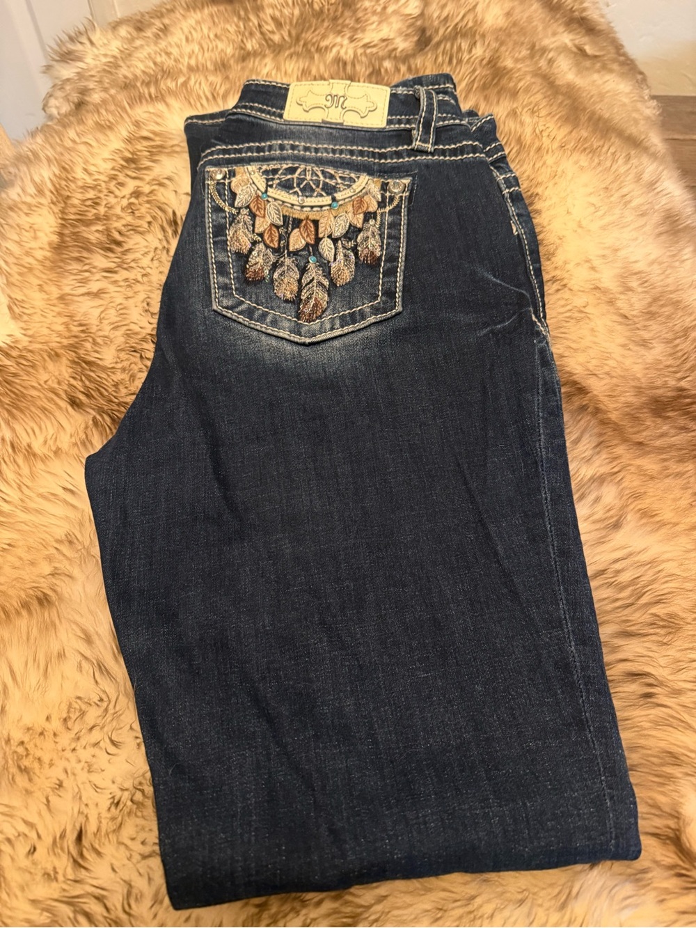 Miss Me 30 x 34 Dark Wash Jeans with Embroidered Dreamcatcher Pocket